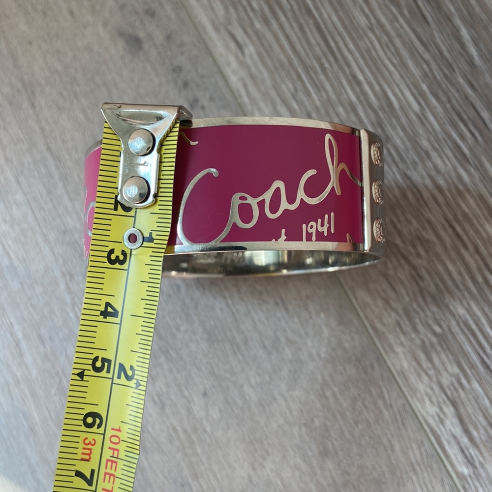 Coach bangle bracelet - Picture 8 of 9